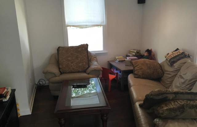 229 Overbrook Avenue Gallery 3