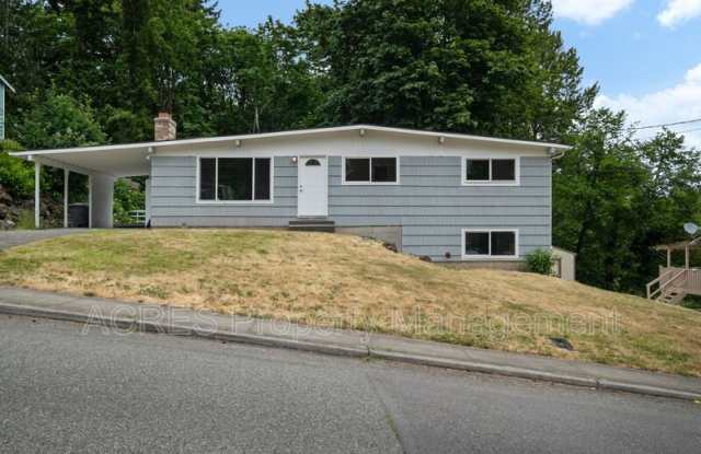 12126 SE 160th St photos photos