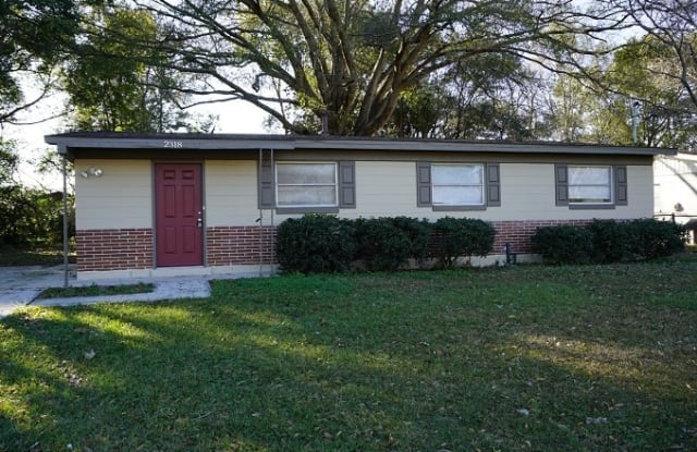 2318 Burpee Drive West - 2318 Burpee Drive West, Jacksonville, FL 32210