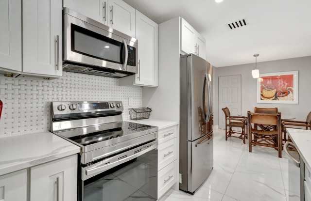 710 SE 3rd Avenue, Delray Beach, FL 33483 photos photos