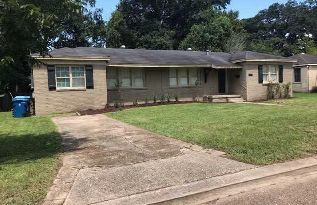 902 Oaklawn Ave photos photos