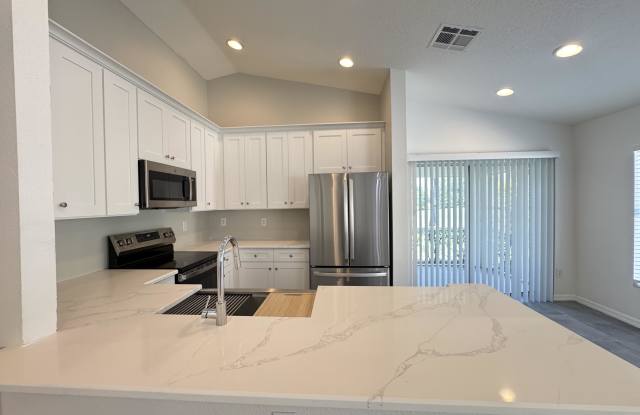 23741 Coral Ridge Ln Gallery 4