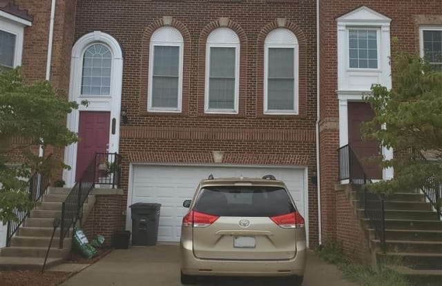 42902 BITTNER SQUARE - 42902 Bittner Square, Brambleton, VA 20148