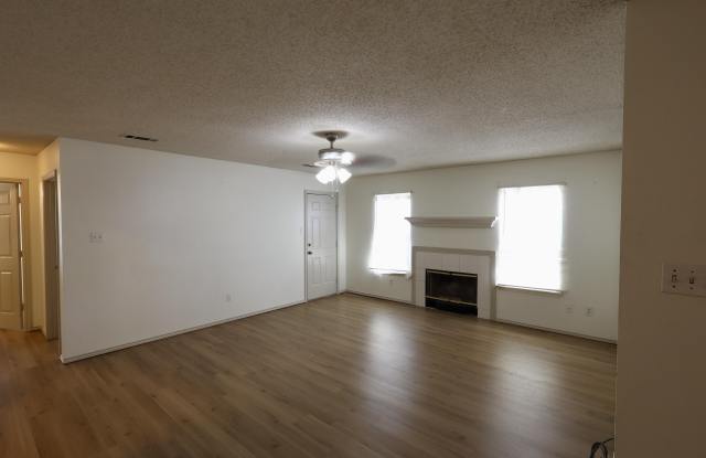 811 Ironton Drive Gallery 4