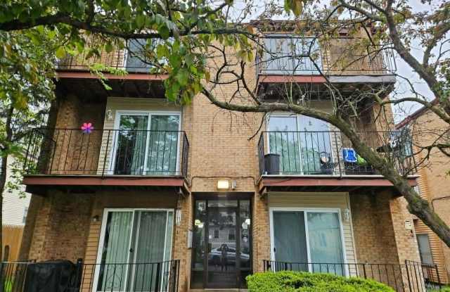 112 Bond Street - 112 Bond Street, Hartford, CT 06114