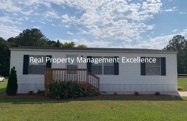 Quaint Renovated Home, Near Education Facilities In Clayton. APPLY NOW! photos photos
