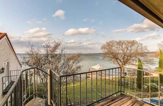 3626 Lakeside Drive Gallery 4