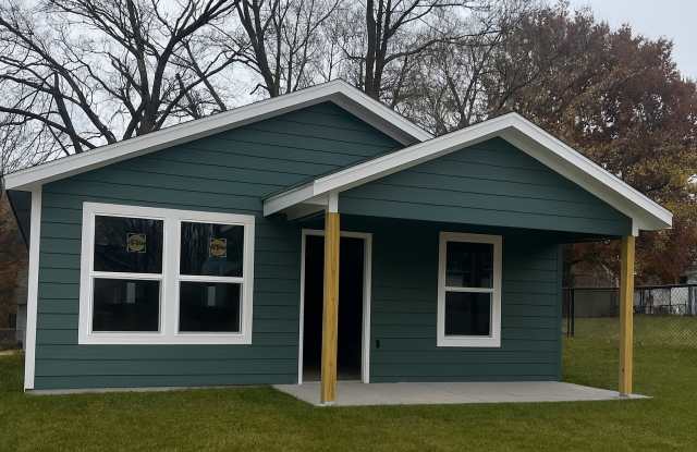 217 Polk Street - 217 Polk Street, Warrensburg, MO 64093