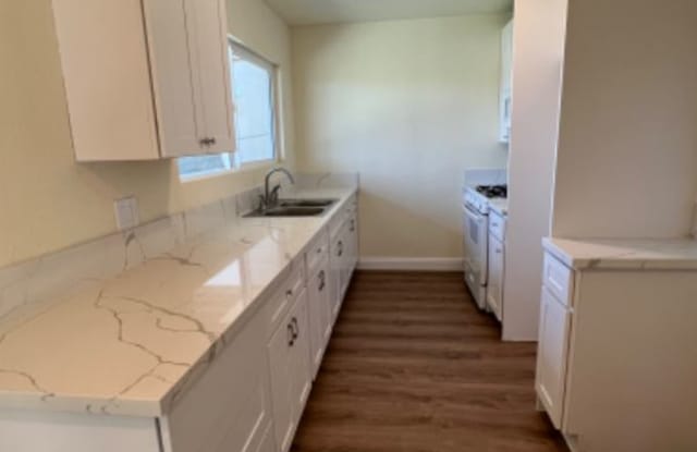 249 e graham Ave 2 - 249 East Graham Avenue, Lake Elsinore, CA 92530