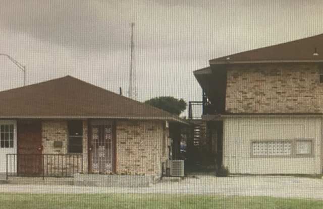 4105 Rockingham Gallery 3
