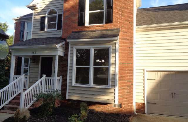 Awesome House for Rent in Advance photos photos