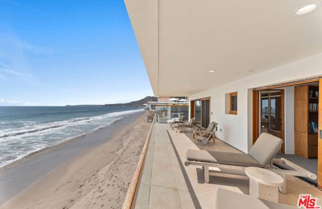 25302 Malibu Rd Gallery 3