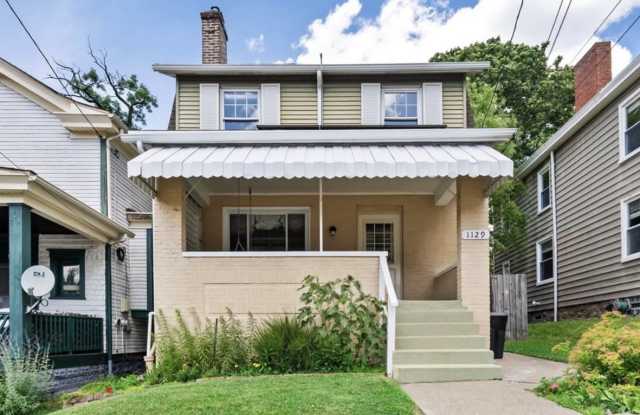 1129 Woodbourne Avenue Gallery 1
