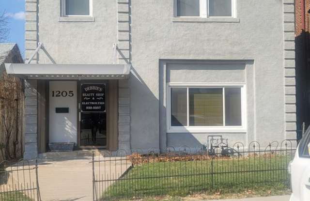 3 Bedroom 1 Bathroom Duplex photos photos