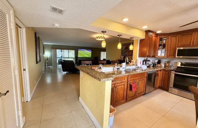 271 S Hollybrook Drive photos photos