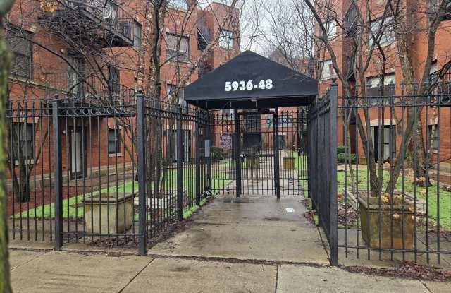 5948 S King Drive unit: 1 photos photos