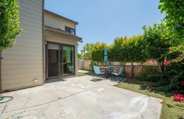 24641 Stratton Lane Gallery 4