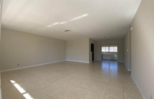 2987 Dolphin Drive Gallery 3