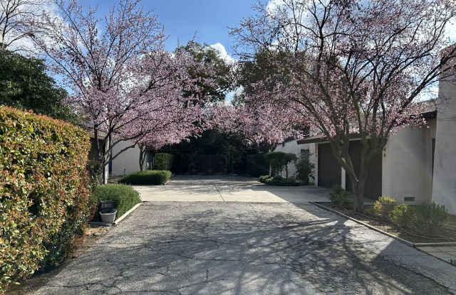 4746 N, San Pablo photos photos