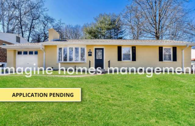 937 Warder Avenue - 937 Warder Avenue, University City, MO 63130