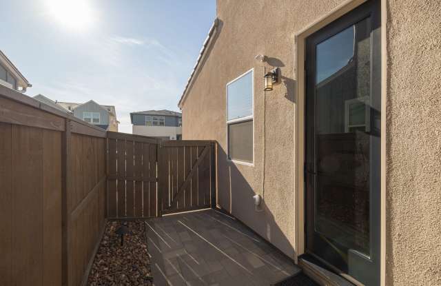 Cozy 1 bedroom unit available in Chula Vista's new neighborhood! Gallery 3