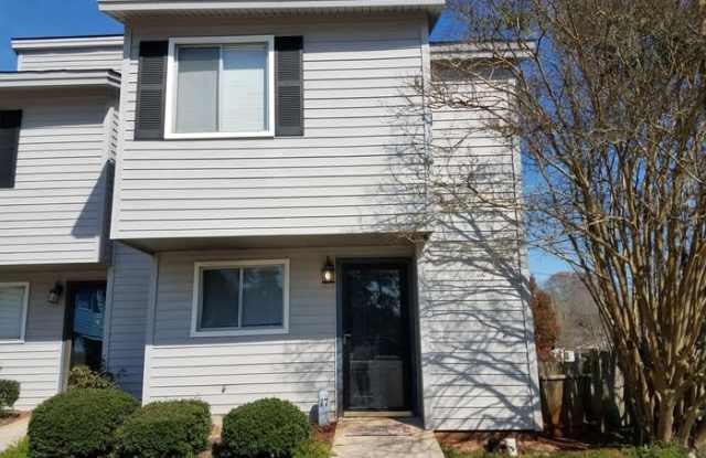 101 Cherry Hall Drive Gallery 1