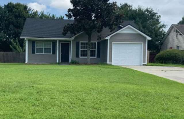 3 bedroom/2 bathroom home Gallery 1