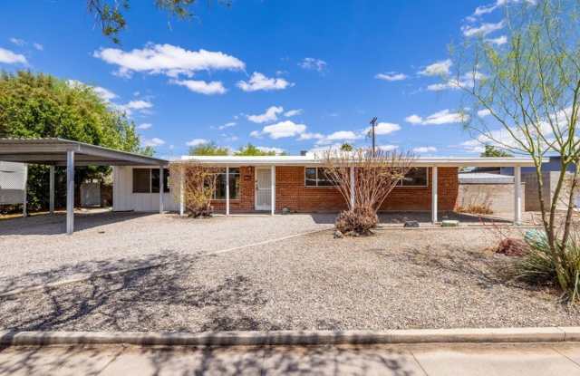 3 Bedroom 2 Bath Gallery 4