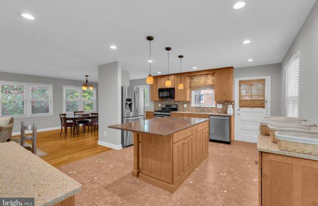 4314 ARGONNE Drive Gallery 1