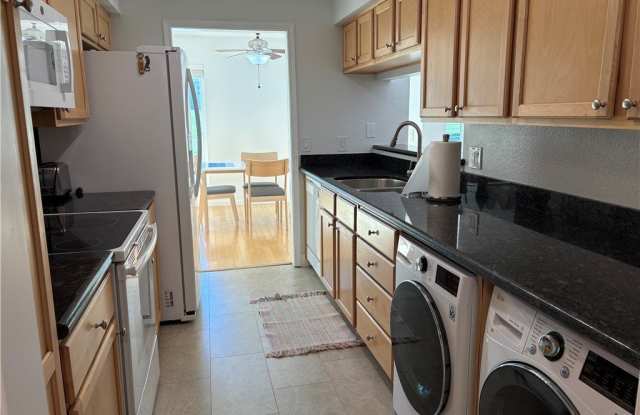 2831 Geary Place Gallery 2