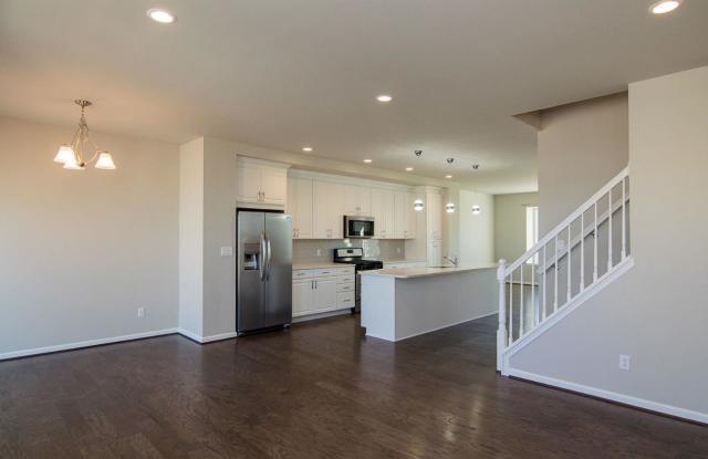 2709 S Spurway Drive Gallery 2