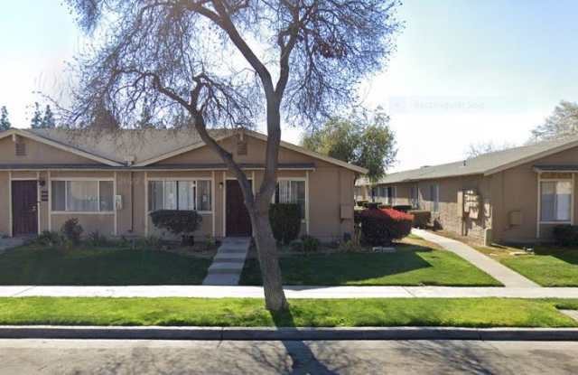 1919 E. Sussex Way, 112 photos photos