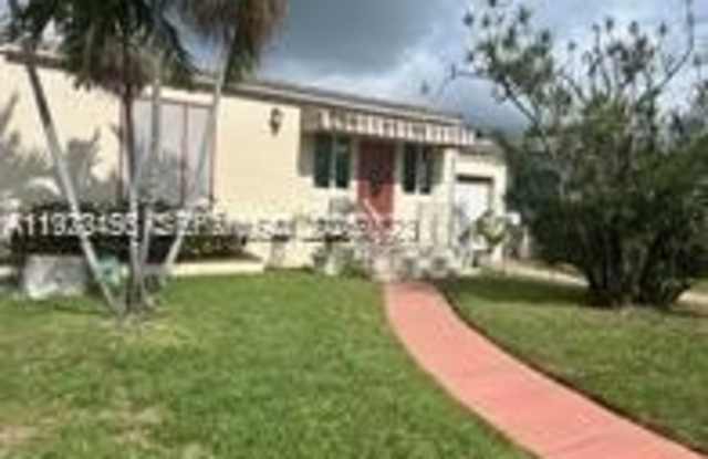 9416 Byron Ave - 9416 Byron Avenue, Surfside, FL 33154