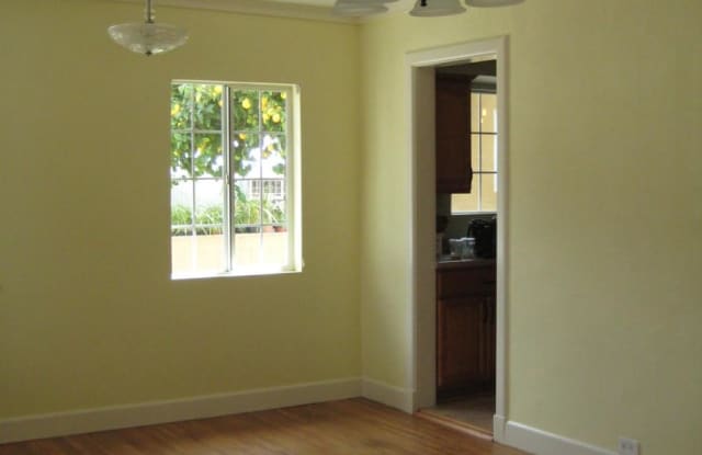 3146 Glenhurst Avenue Gallery 2
