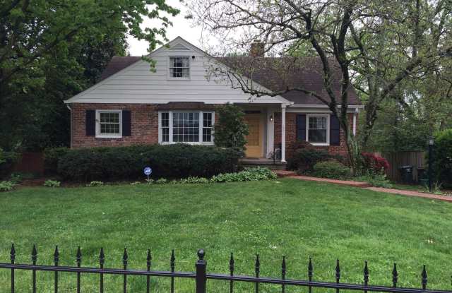 408 E COLUMBIA STREET - 408 East Columbia Street, Falls Church, VA 22046