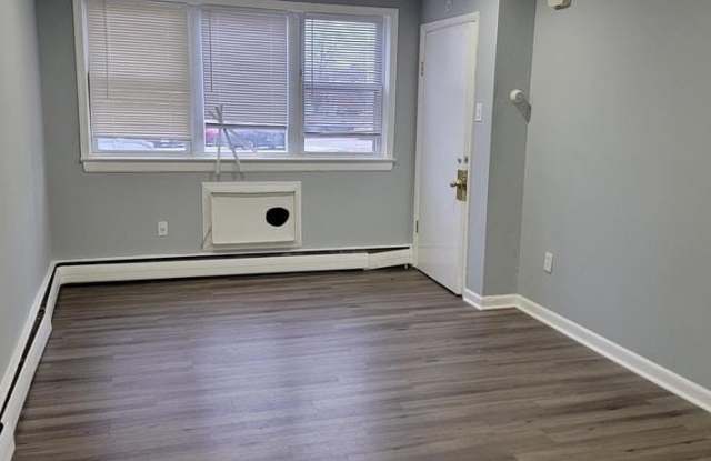 230 W ROOSEVELT BOULEVARD Gallery 3