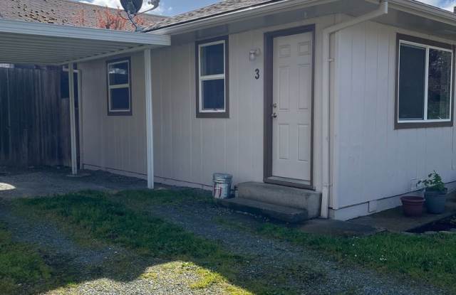 407 NE Waite St Apt#3 photos photos