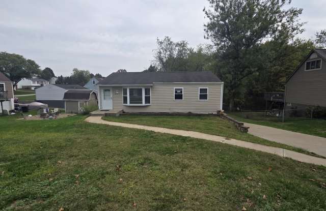 1797 Cedaridge Drive - 1797 Cedaridge Drive, South Park Township, PA 15129