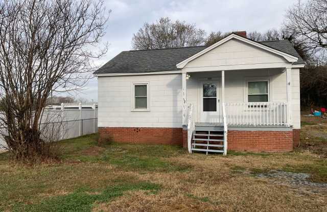 You will love this 2 bedroom/1 bath home in Gastonia. photos photos