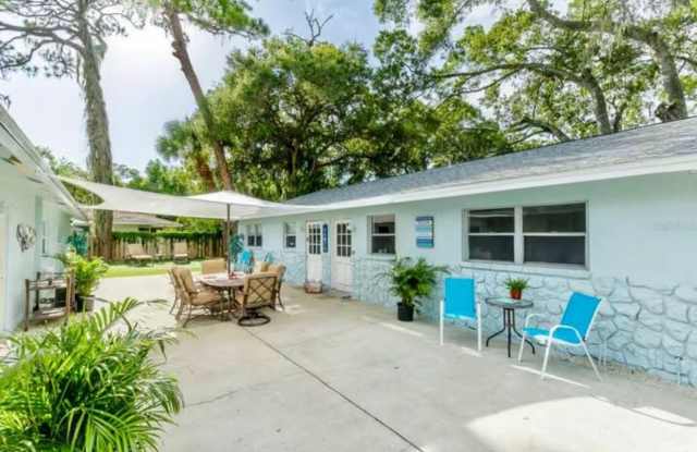 1317 COCOANUT STREET photos photos