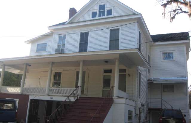 Midtown Studio in Historic House - 310 North Gadsden Street, Tallahassee, FL 32301