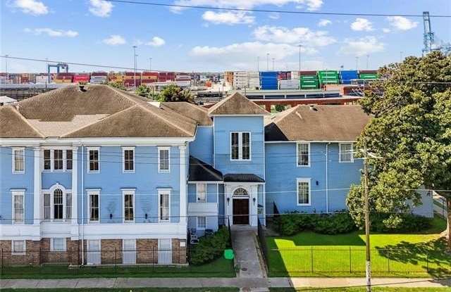 4716 ANNUNCIATION Street photos photos