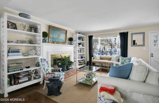 51 Egbert Street Gallery 2