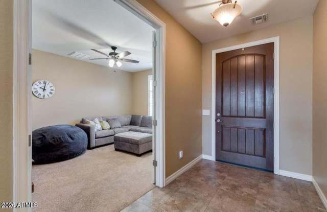 2497 E ARIS Drive Gallery 3