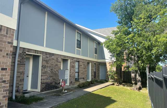 Oak Glen Apartments Gallery 2