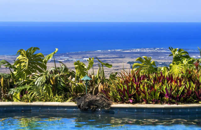 Luxurious Oceanview Getaway w/Private Pool & Spa and Serene Lanai - Piko Nani Gallery 3