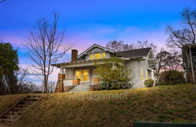 2204 28th Street West photos photos