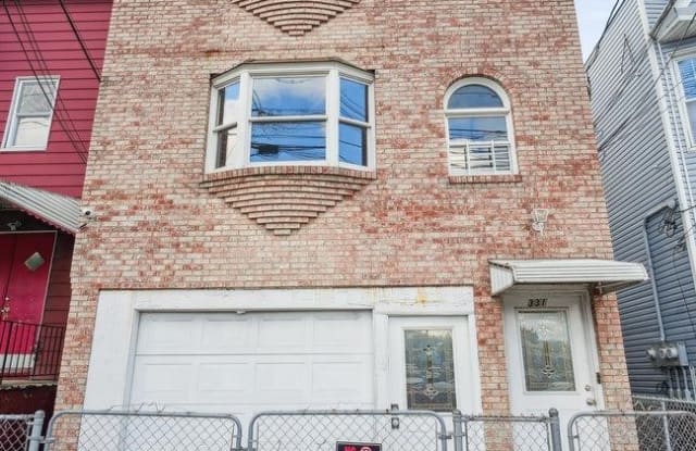 331 CLAREMONT AVE - 331 Claremont Avenue, Jersey City, NJ 07305