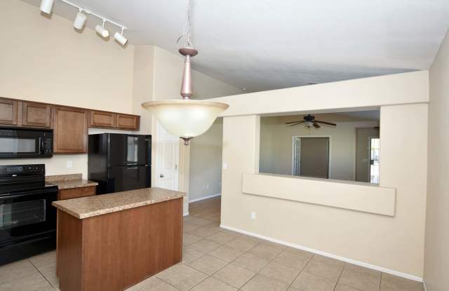 3001 W SALTER Drive Gallery 4