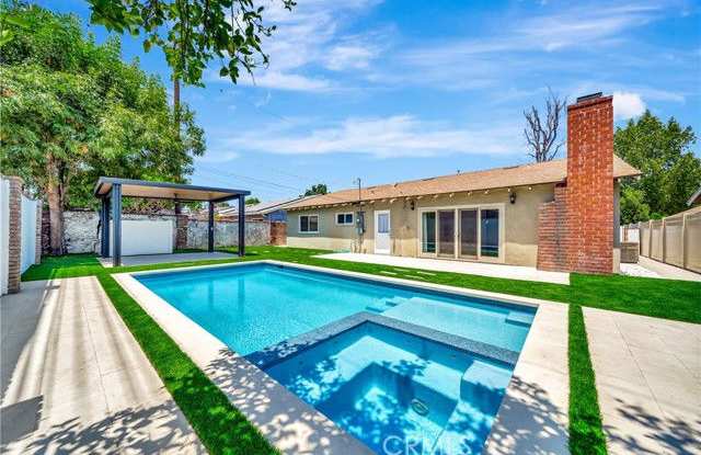 23010 Hartland Street photos photos